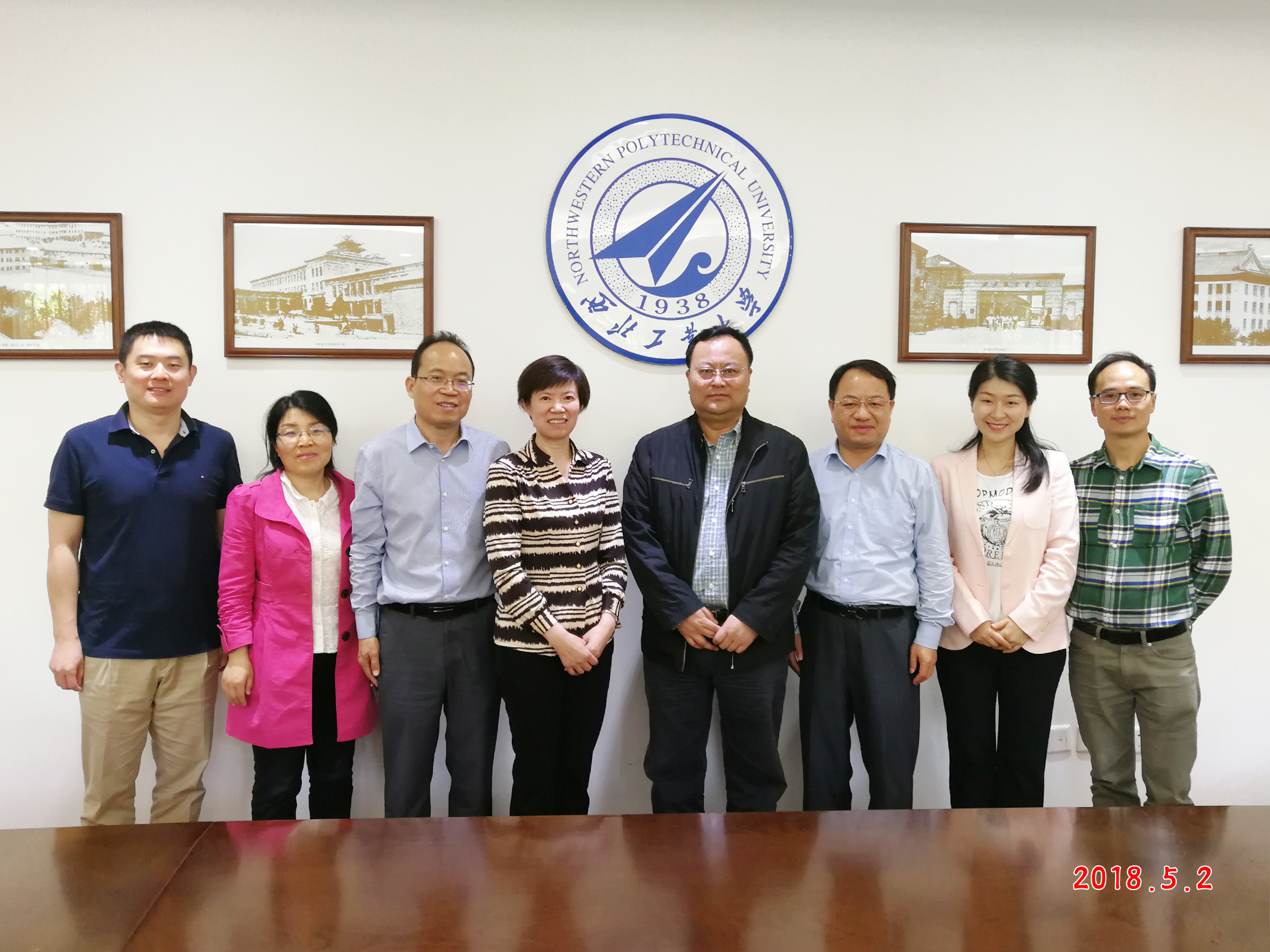 宋保维、张海兰调研电子信息学院工作